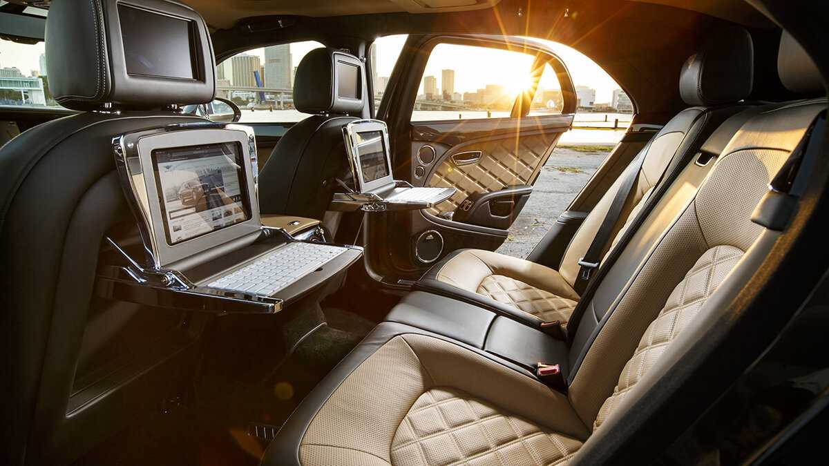 Мощные роскошные автомобили - это то, из чего сделаны мечты У всех нас были фавориты с детства, и у некоторых из нас до сих пор есть цели, которые
