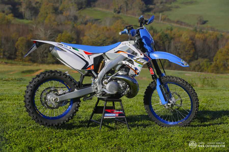 Эндуро 300. ТМ 300 эндуро. Enduro TM-300. Эндуро Ямаха 300. Titan 300 эндуро.