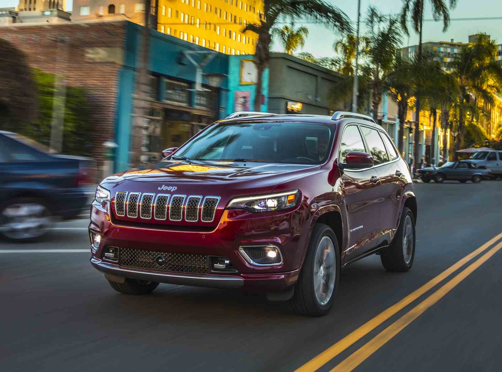 Гранд чероки 2019 года. Jeep Cherokee 2020. Jeep Cherokee 2019. Jeep Grand Cherokee 2020. Jeep Cherokee 2023.