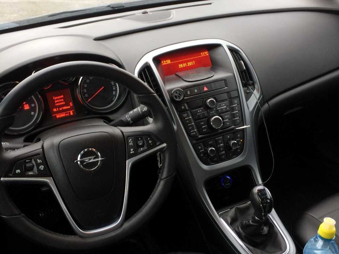 Хэтчбек opel astra k – лучший европейский автомобиль 2016 года