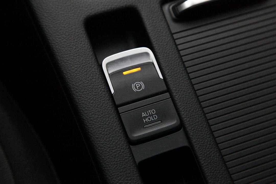Auto hold. что это за кнопка и как ей пользоваться. принцип работы