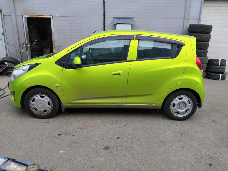 Chevrolet spark (шевроле спарк) 2022 - обзор модели c фото и видео