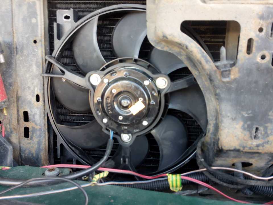 Шевроле орландо работает постоянно вентилятор охлаждения